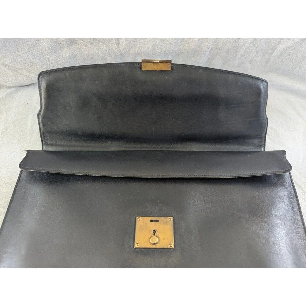 Vintage Gucci Black Leather Briefcase Satchel Attache Push Lock Made in Italy